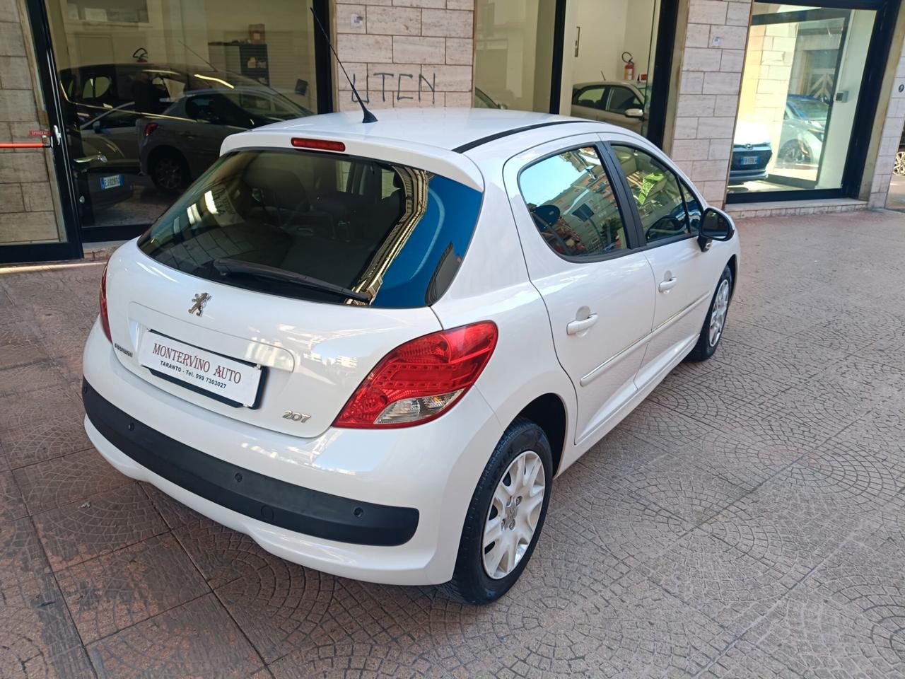 PEUGEOT 207 1.4 DIESEL 70CV-NEOPATENTATI-Euro 4790