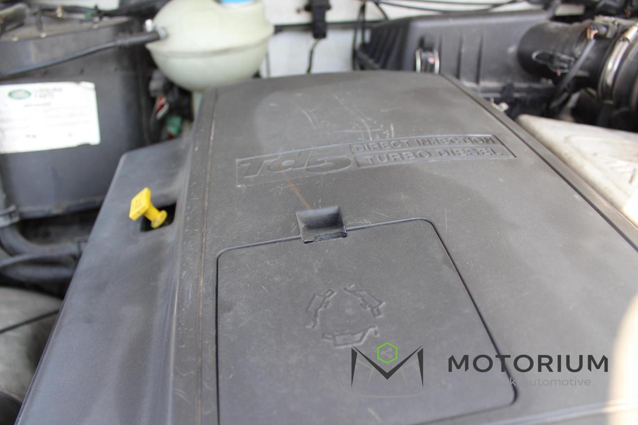 Land Rover Defender 90 2.5 Td5