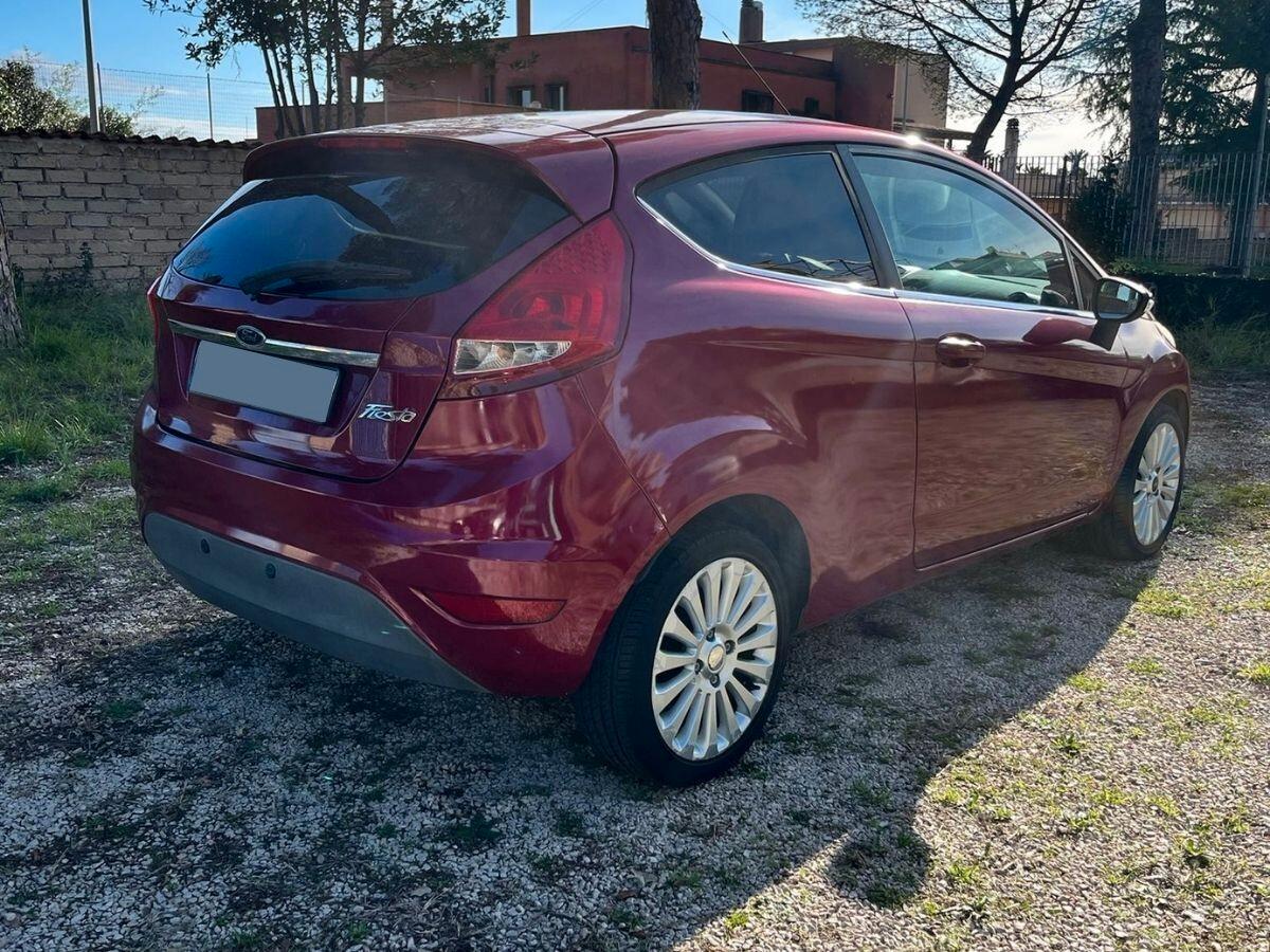 Ford Fiesta 1.2 82CV 3 porte Titanium