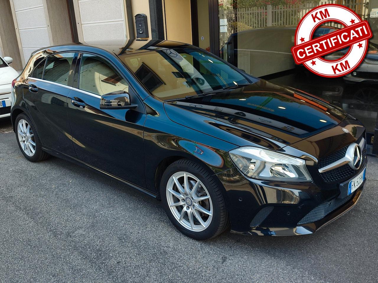 Mercedes-benz A 180 automatica Euro 6 Navi/Sensori/Full