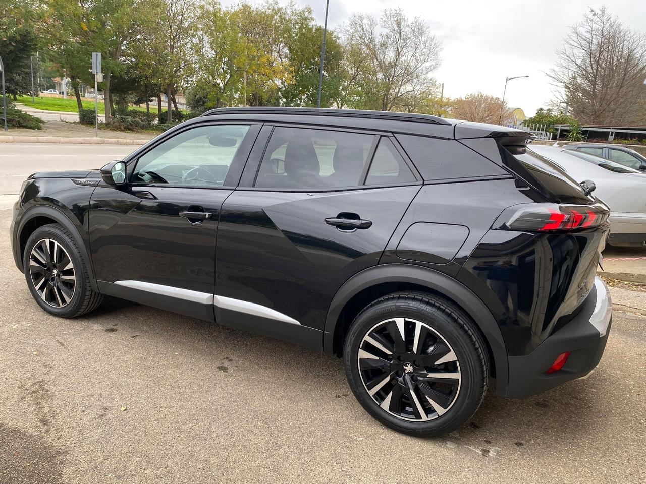 Peugeot 2008 PureTech 130 S&S EAT8 GT Line