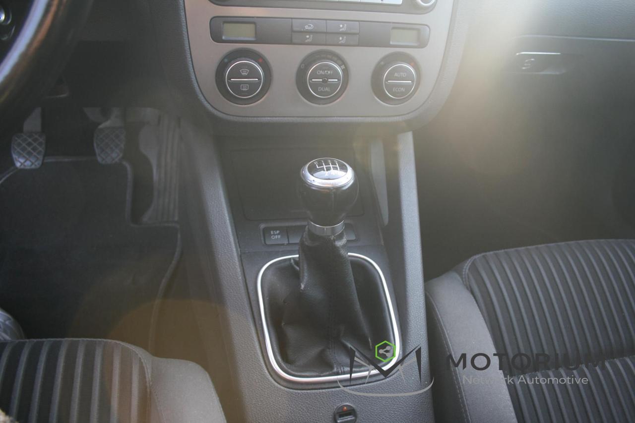 Volkswagen Golf 5 Porte Golf 5p 2.0 tdi Sportline 4motion dpf