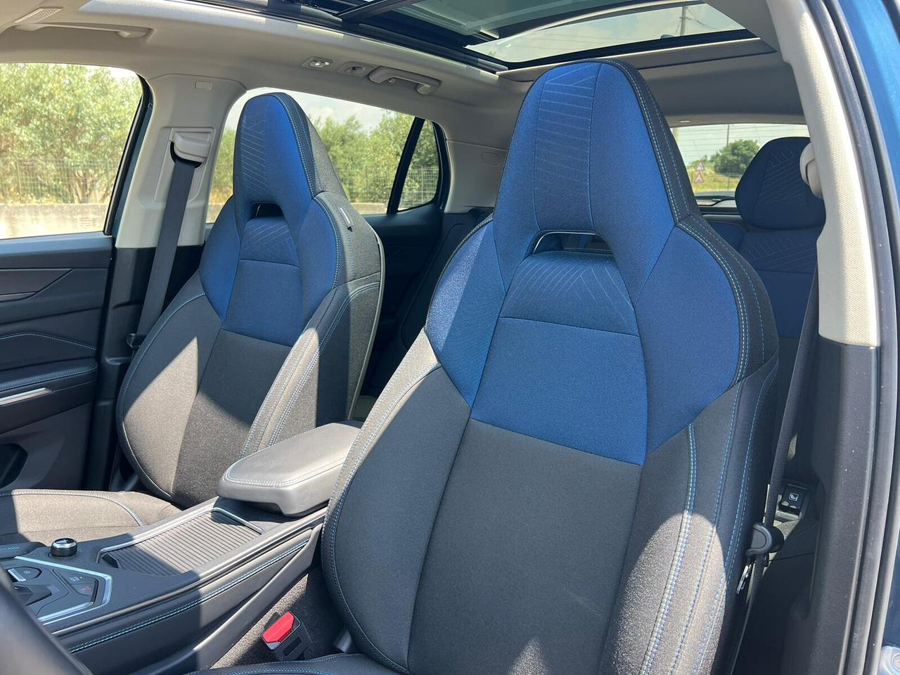 Lynk&co 01 PHEV Tetto/360/Led/cerchi 20/bicolore