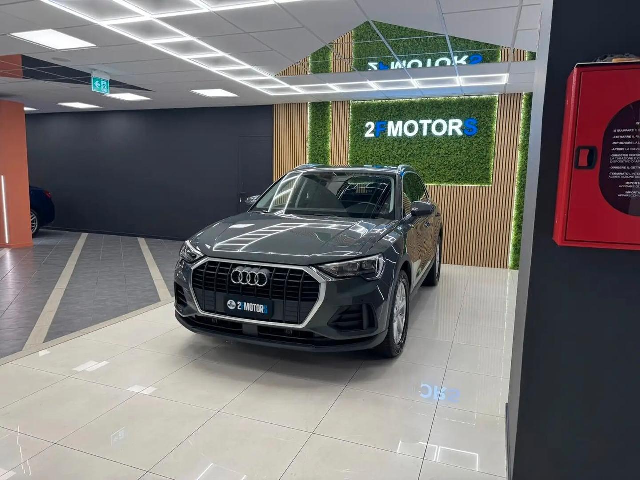 Audi Q3 35 TDI S tronic Business