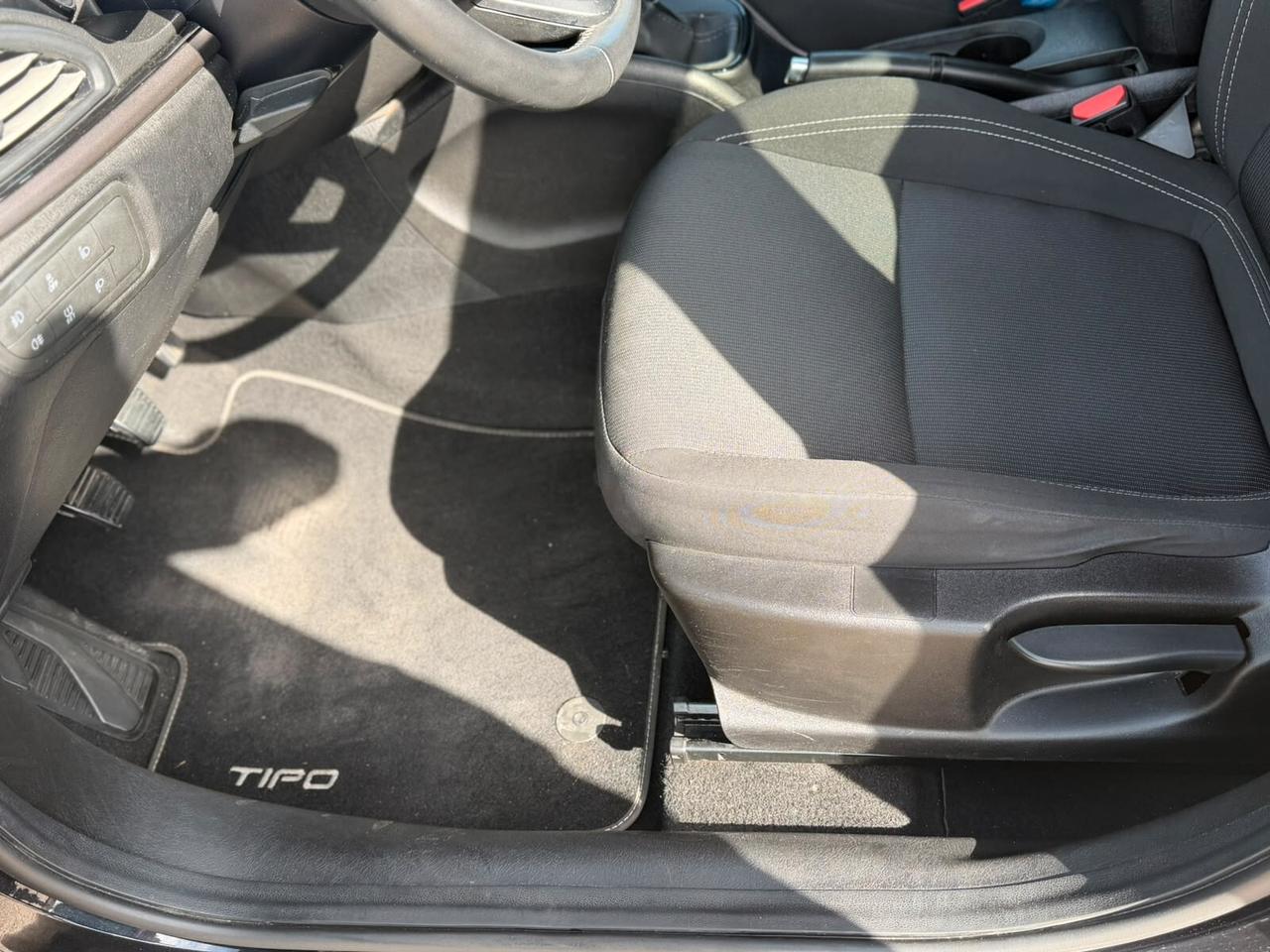 Fiat Tipo 1.6 Mjt S&S 5 porte Sport
