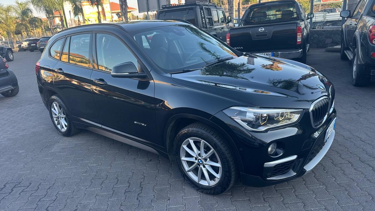 Bmw X1 sDrive18d xLine