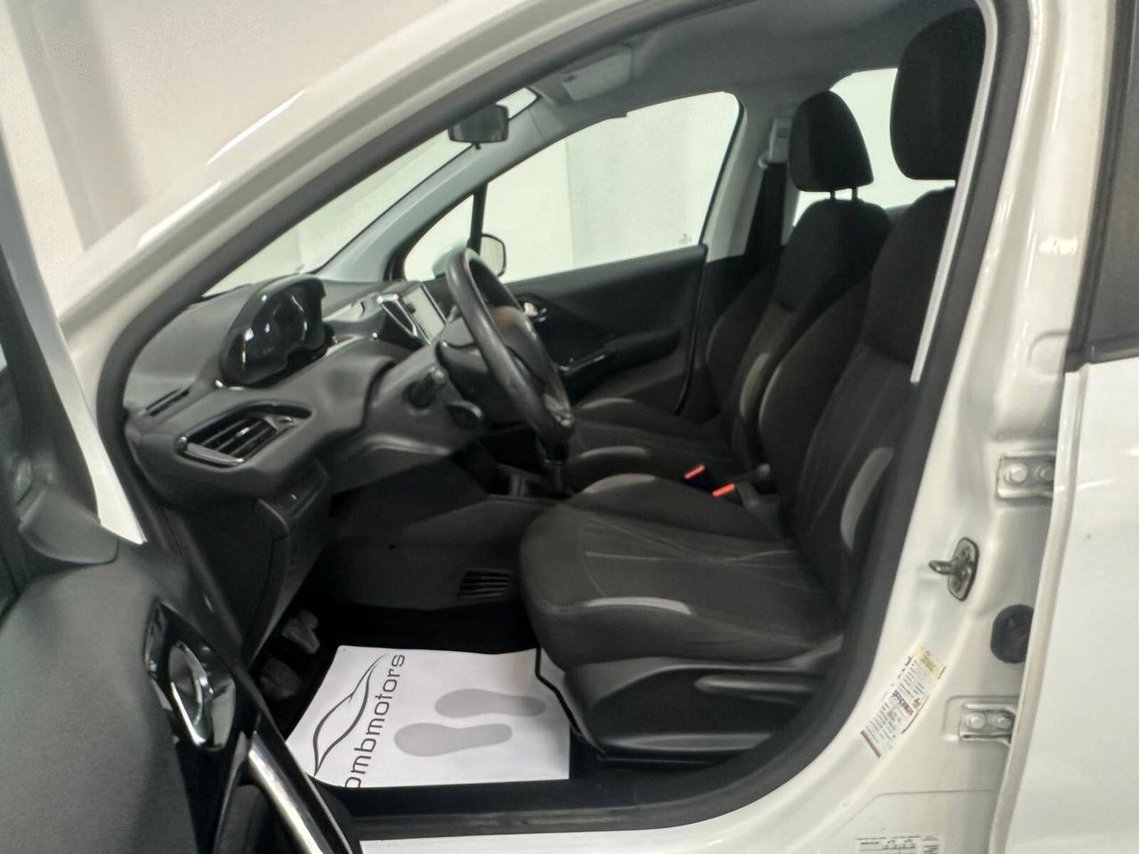 Peugeot 208 1.2 VTi 82 CV 5 porte Allure