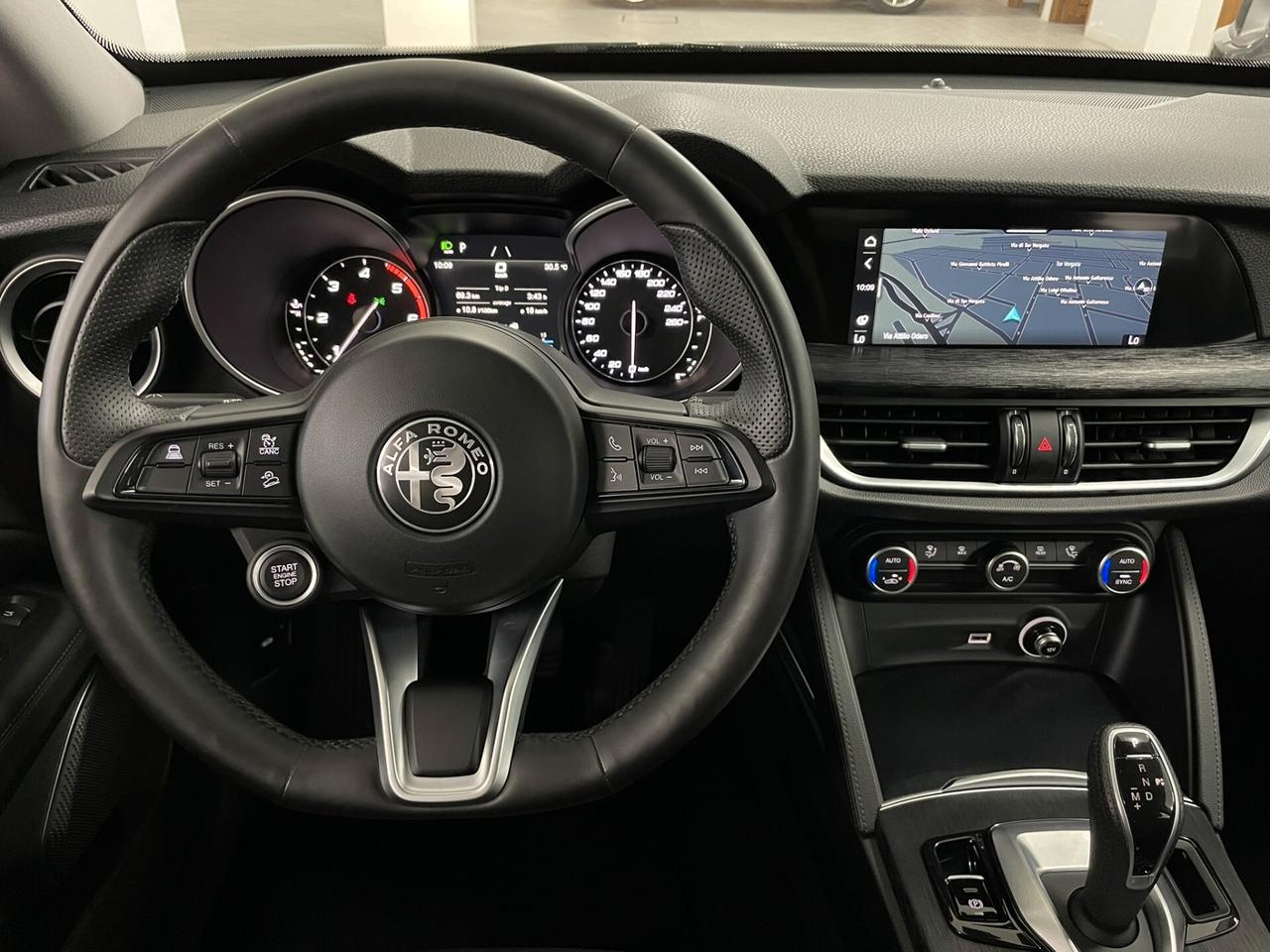 Alfa Romeo Stelvio 2.2 TD 190 CV EXECUTIVE 19" PELLE PINZE GIALLE RETROCAMERA