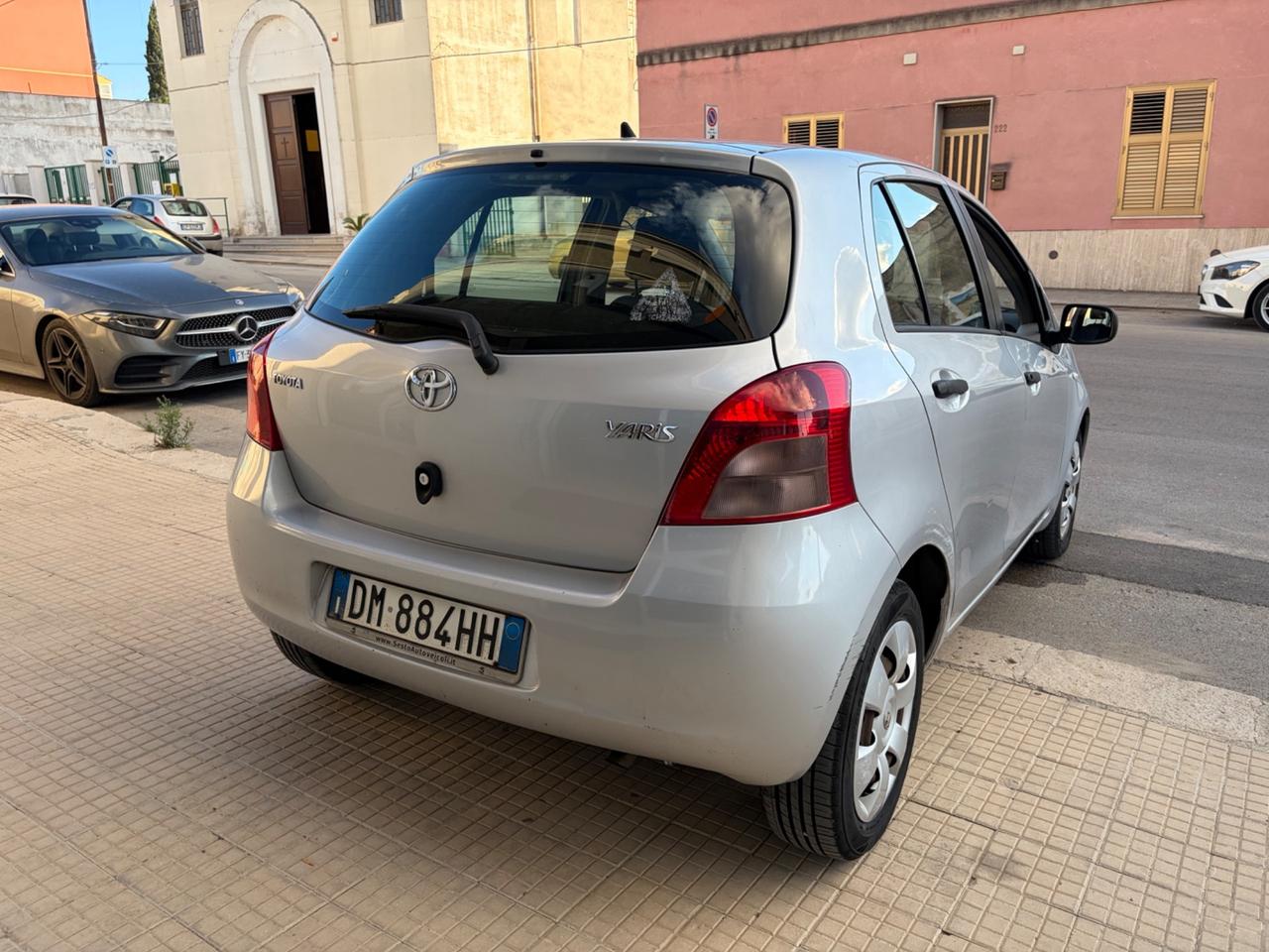 Toyota Yaris 1.3 5 porte