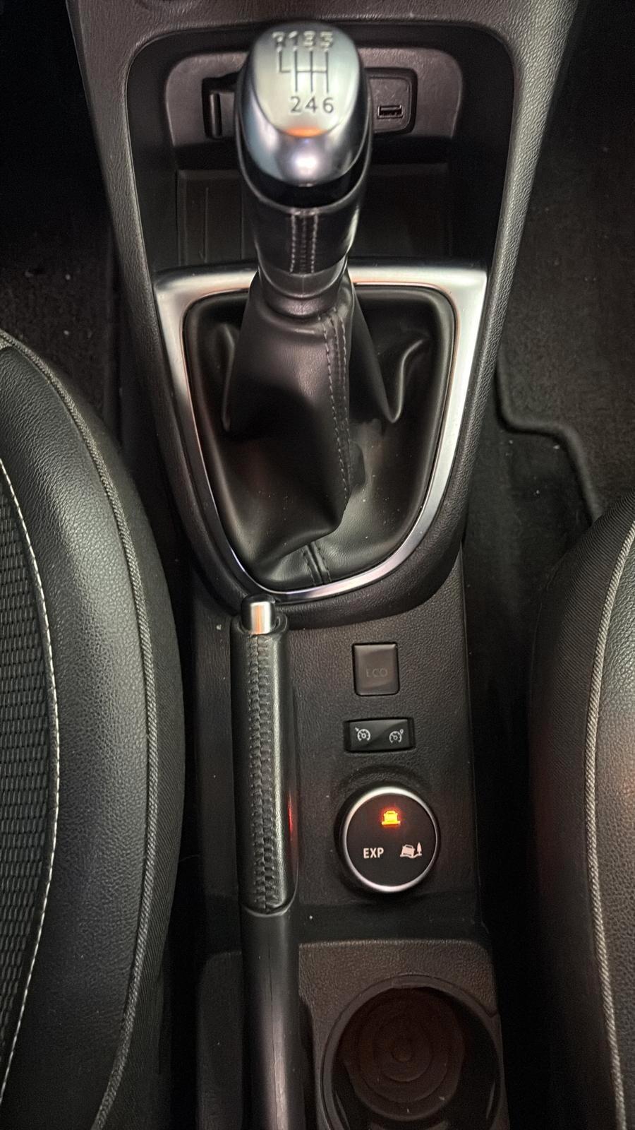 Renault Captur 1.5 dci 110cv intens