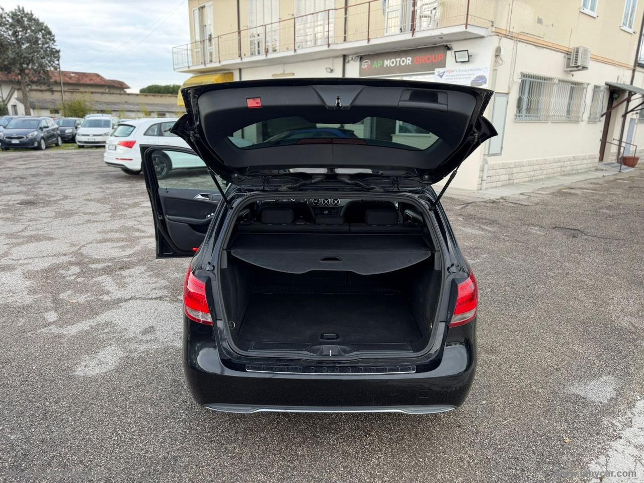 MERCEDES-BENZ B 180 CDI Automatic Premium