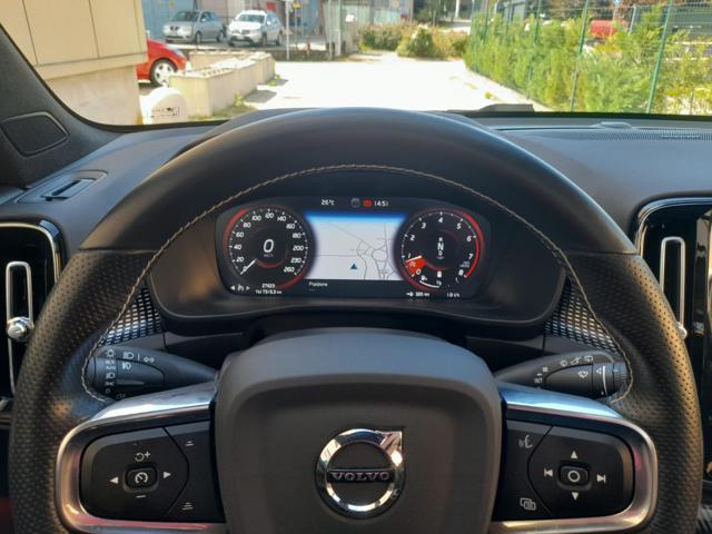 VOLVO XC40 B5 AWD Geartronic R-design