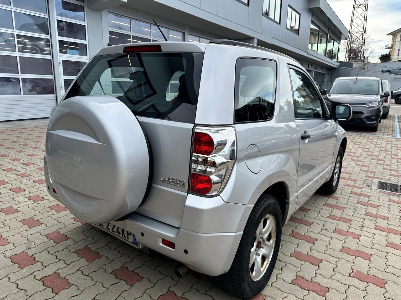 Suzuki Grand Vitara 3p 1.9 ddis