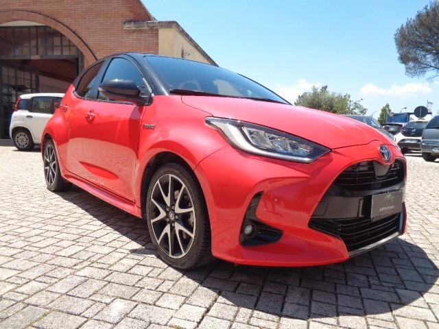 Toyota Yaris 1.5 Hybrid 5 porte Premiere TOKYO FUSION & BLACK METALLIC NO VINCOLO DI FINANZIAMENTO