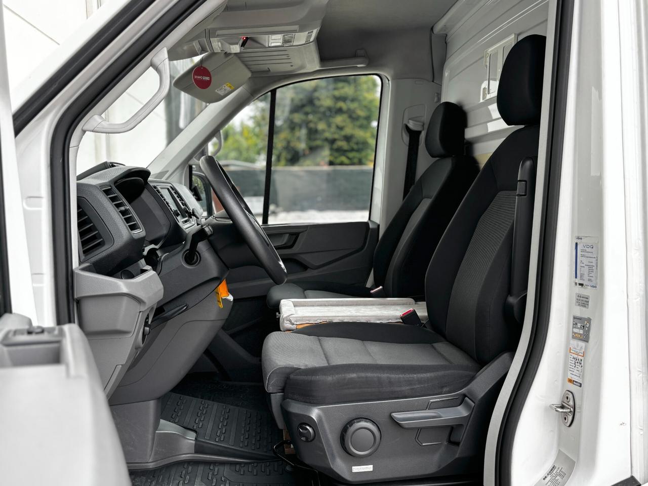 CARROATTREZZI pianale 5.75 Patente B Automatico