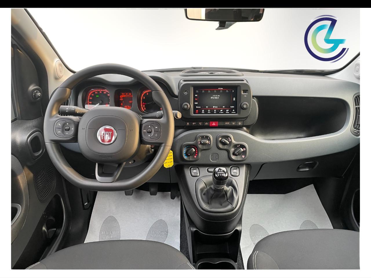 FIAT Panda III 2021 Cross - Panda 1.0 firefly hybrid Cross s&s 70cv 5p.ti