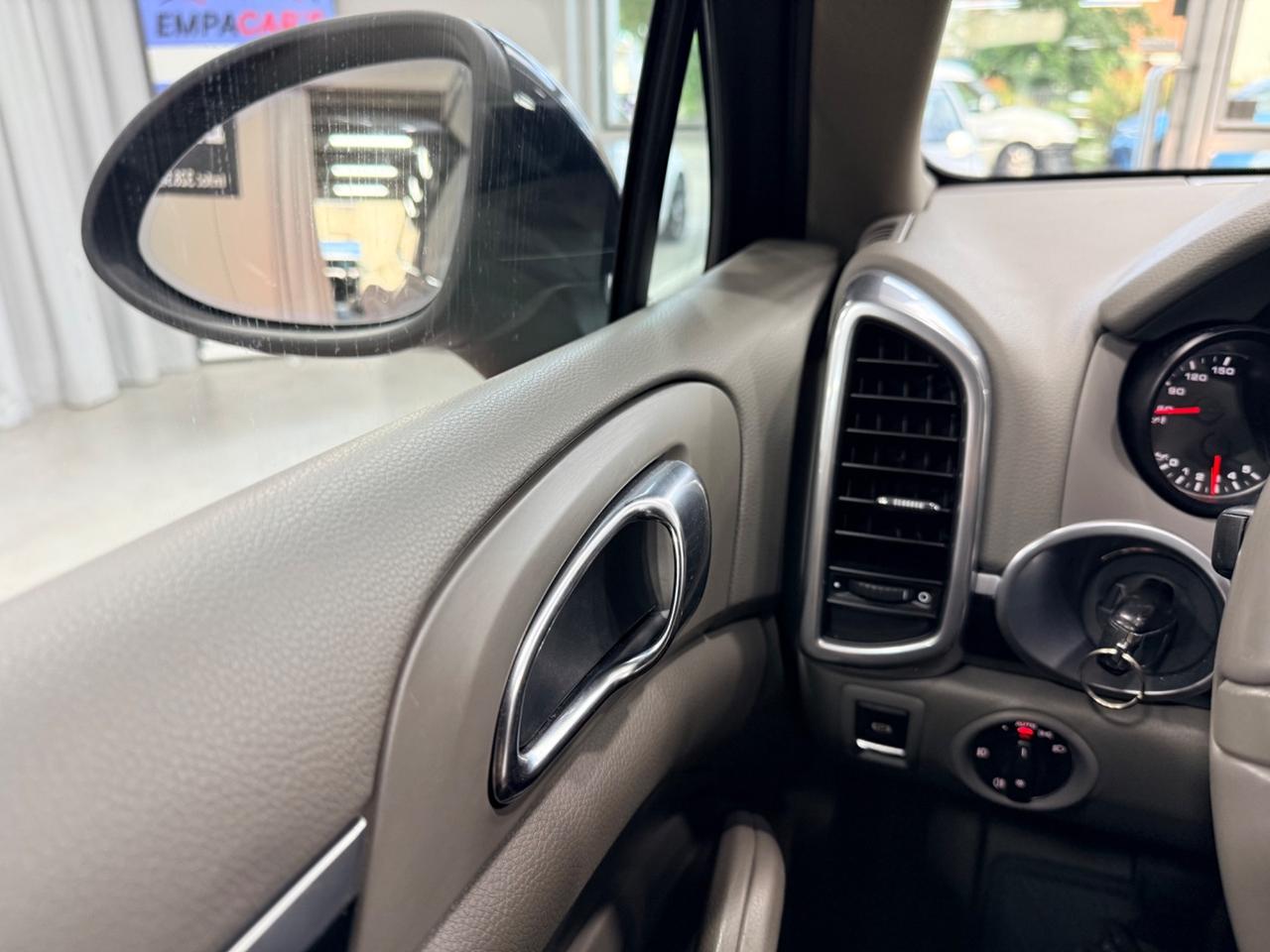 Porsche Cayenne 3.0 V6 245CV TUTTI I TAGLIANDI