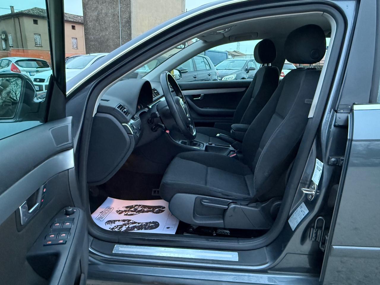 Audi A4 2.0 16V TDI Avant Sport Unico Xeno Navi