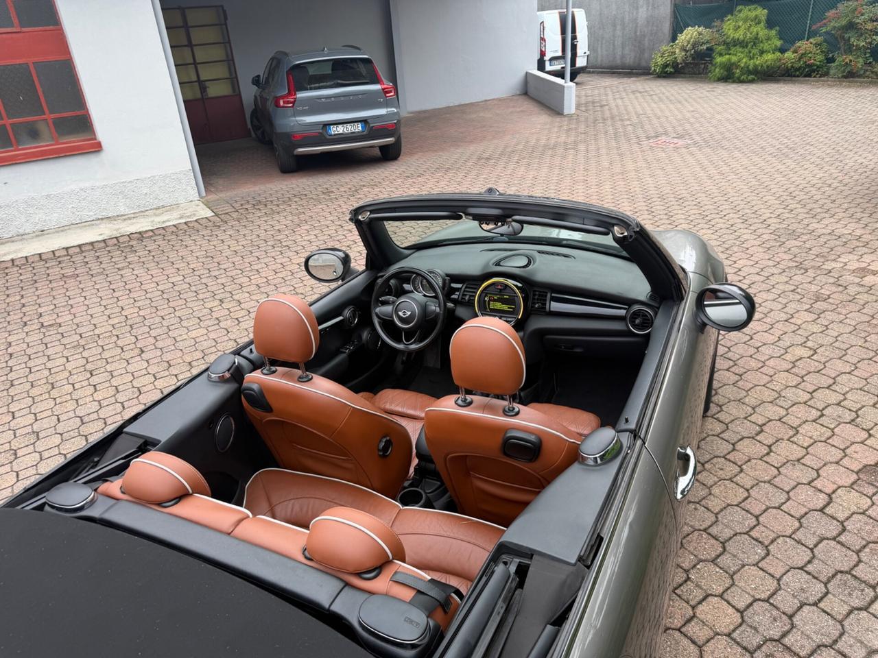 Mini 2.0 Cooper SD aut. Cabrio