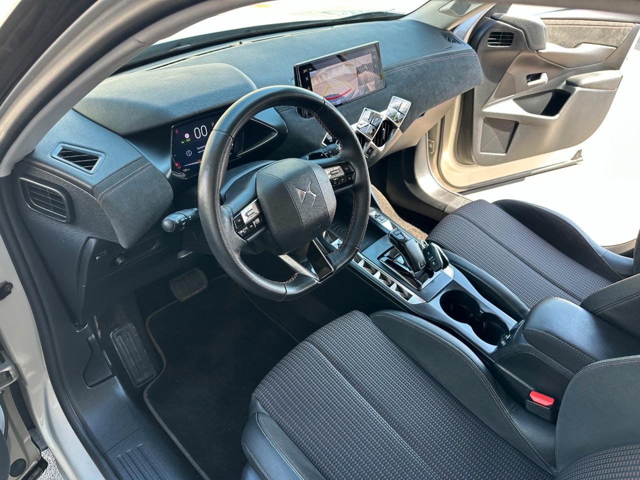 DS DS3 1.5 bluehdi Etoile 130cv auto