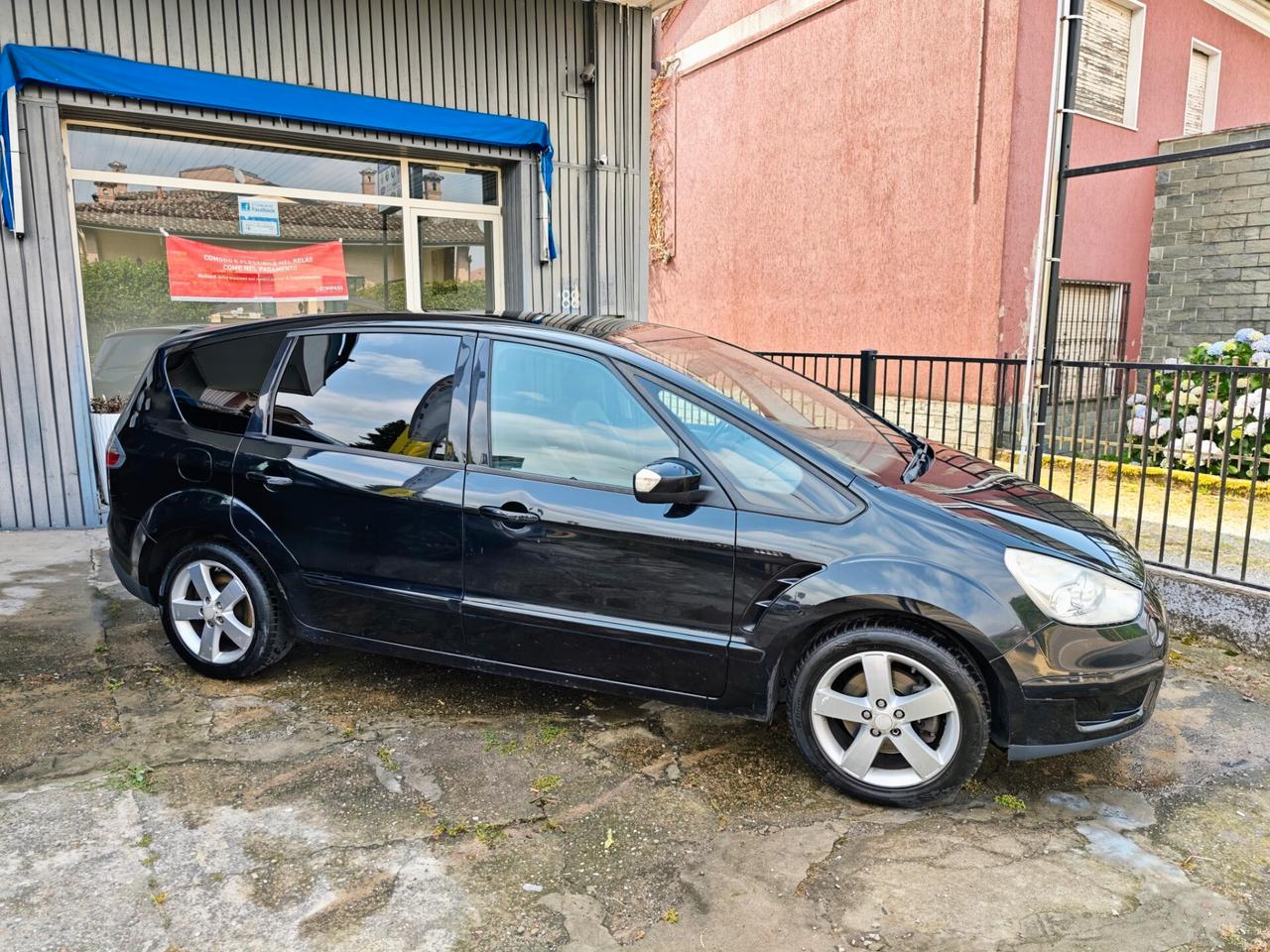 Ford S-Max 2.0 TDCi 140CV Titanium