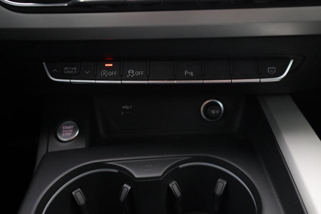 AUDI A5 Cabrio 35 S tronic Business Advanced Prezzo Netto