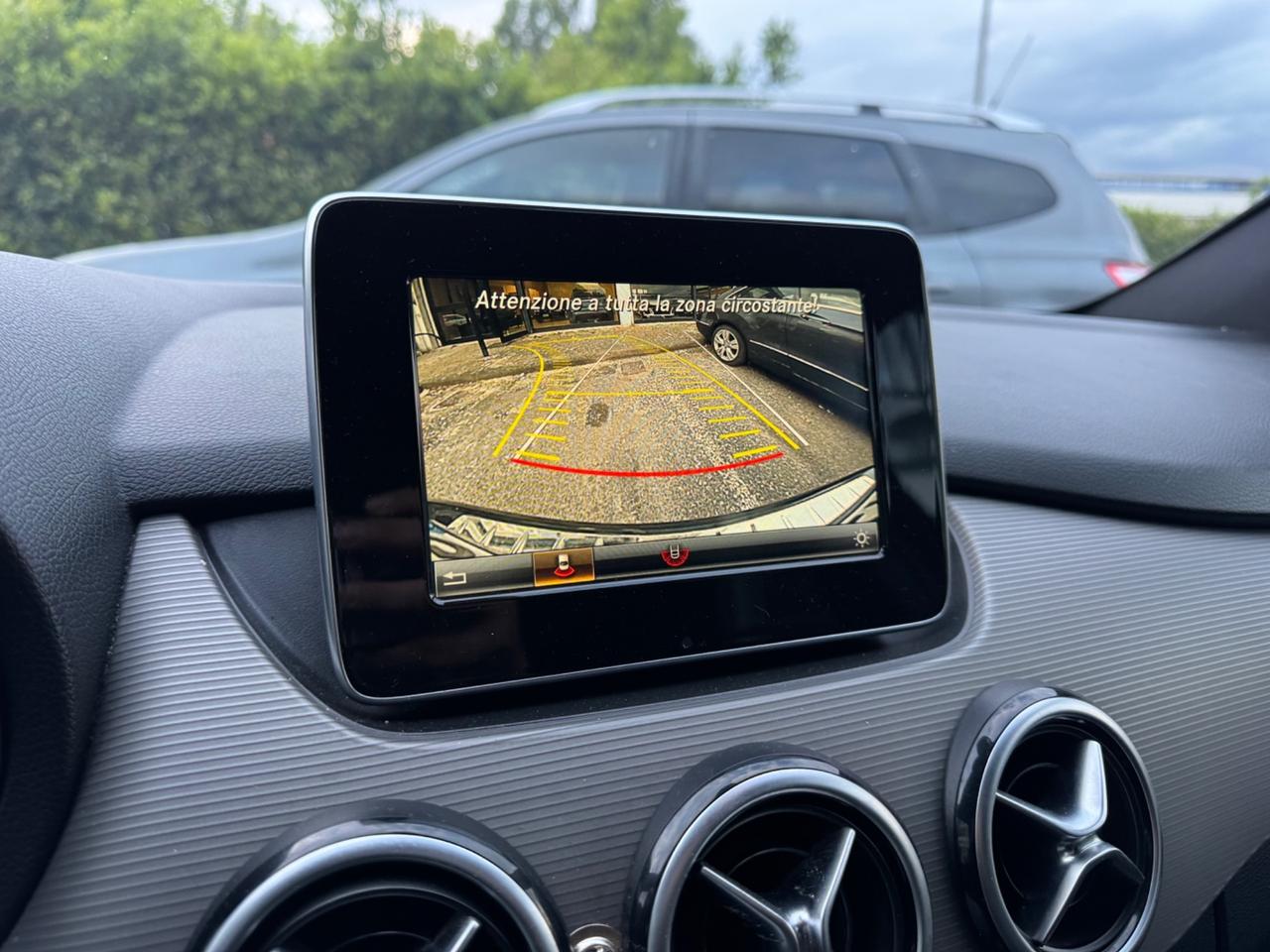 Mercedes-benz B 180 d Sport pelle navi camera