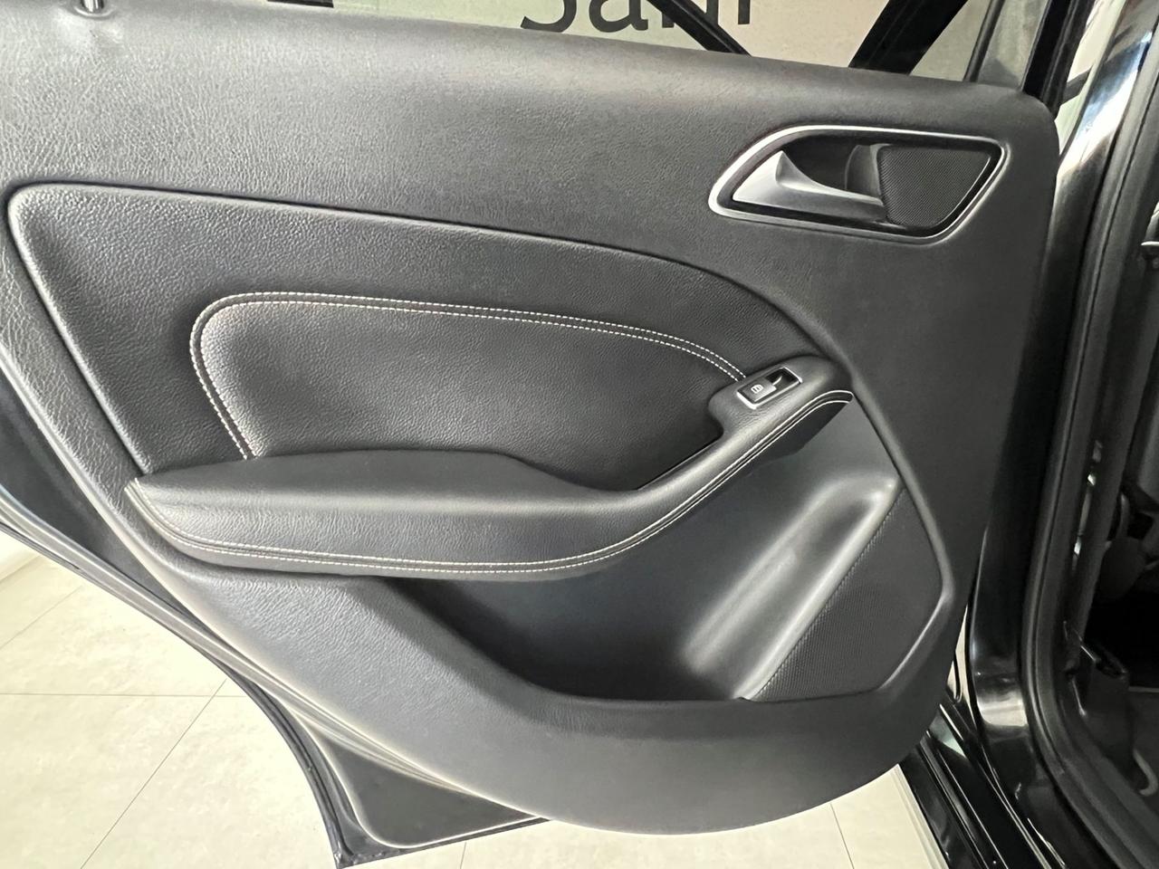 MERCEDES Classe B - T246 B 180 d (cdi) Sport auto