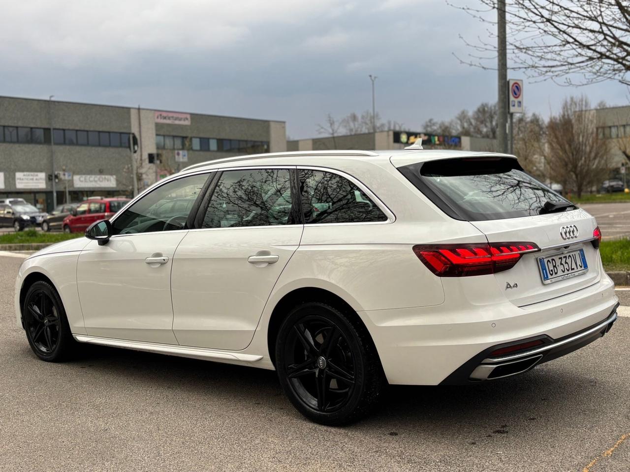 Audi A4 Avant 40 TDI S tronic