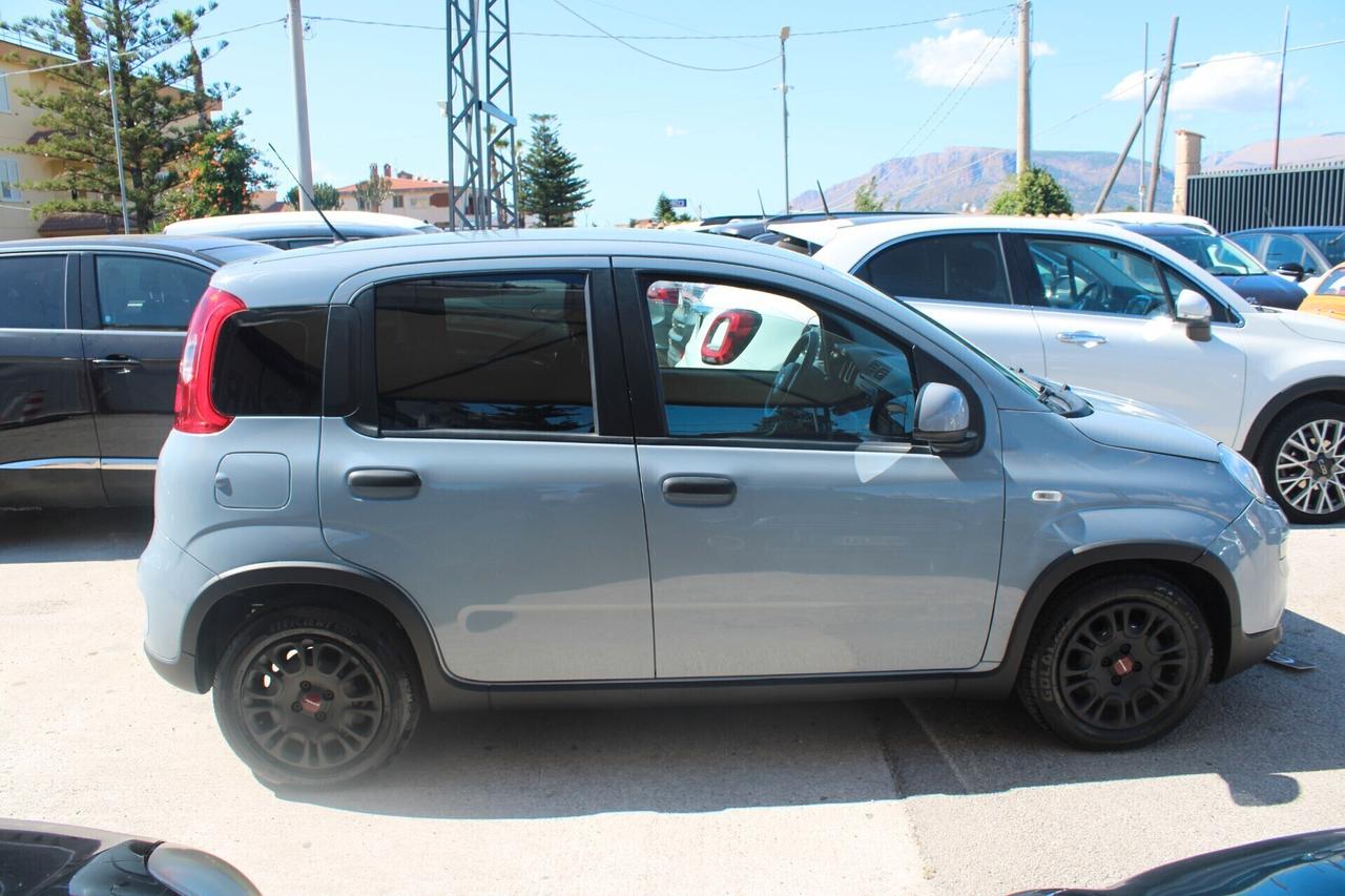Fiat Panda 1.0 FireFly S&S Hybrid City Cross