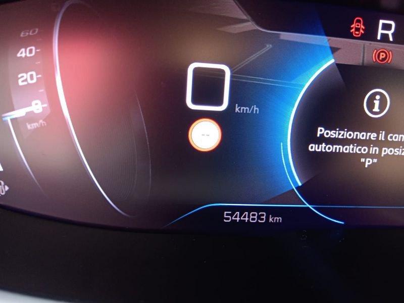 Peugeot 3008 BlueHDI 130 EAT8 S&S Allure Pack - Autocarro N1