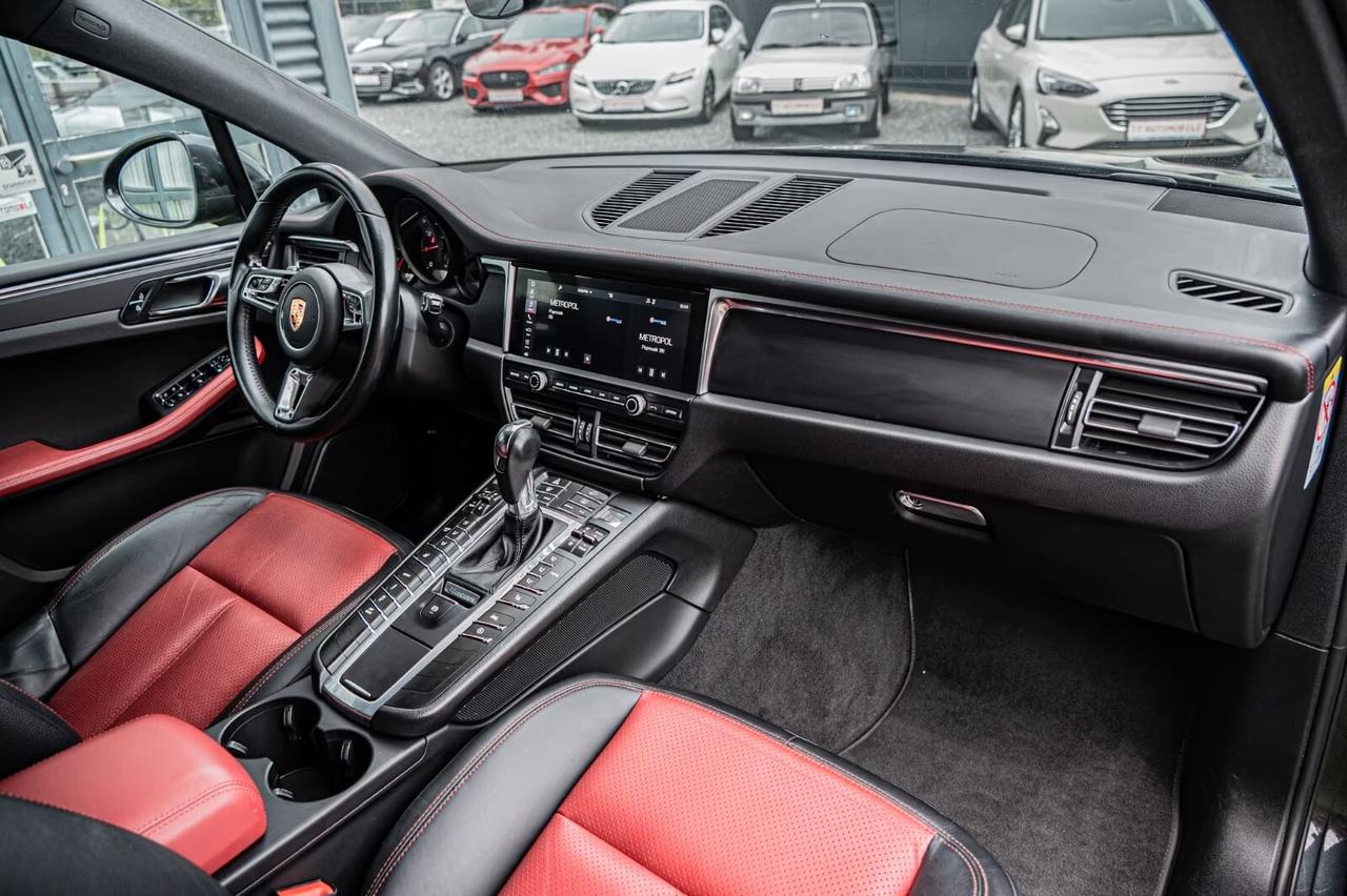Porsche Macan 2.0T- 21 "-PASM-MATRIX-PELLE