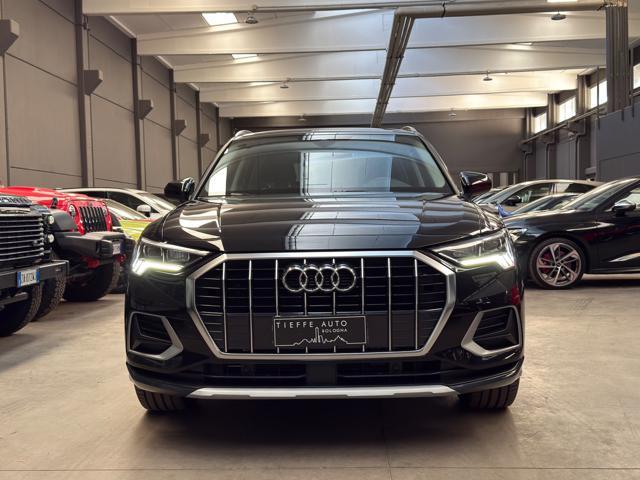 AUDI Q3 35 TDI quattro S tronic Business Advanced