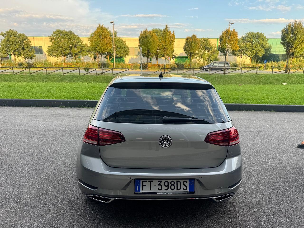 Volkswagen Golf 1.6 TDI 115 CV DSG 5p. Neopatentati