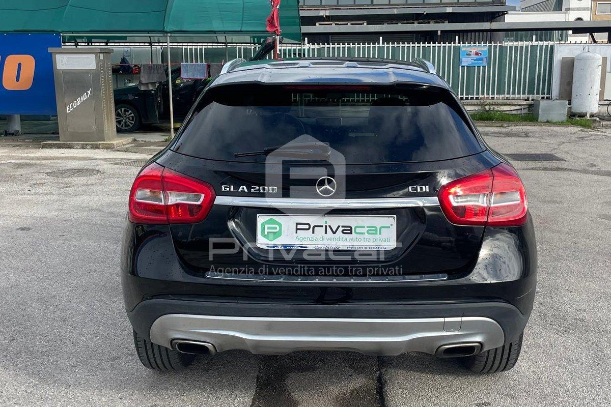 MERCEDES GLA 200 CDI Premium