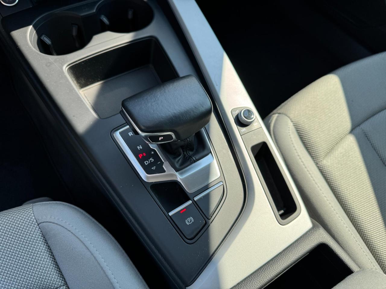 Audi A4 Avant 40 2.0 tdi mhev 204cv s-tronic