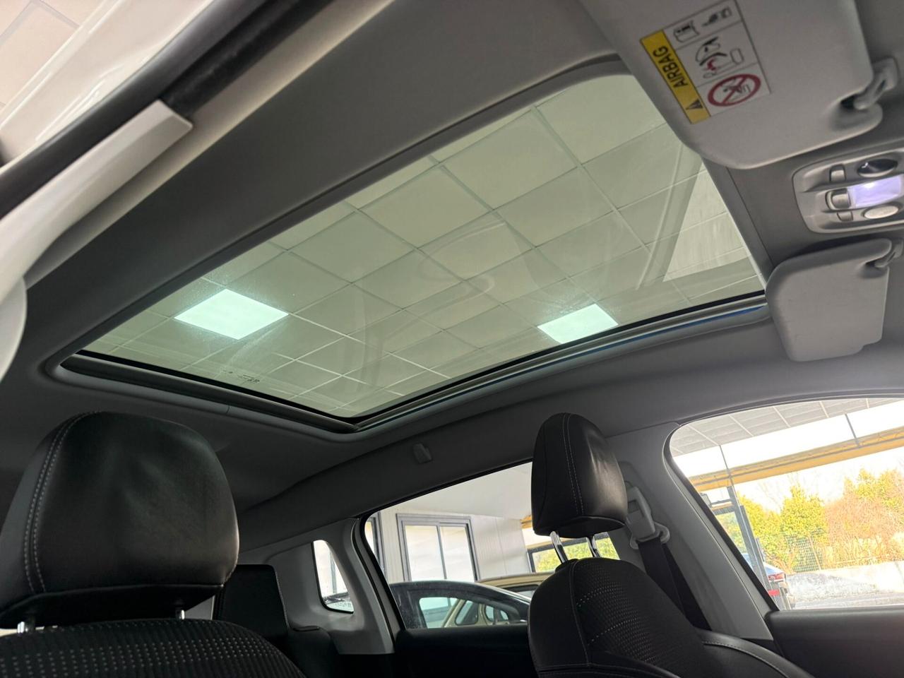 Peugeot 2008 1.6 Hdi 92cv Tetto panoramico