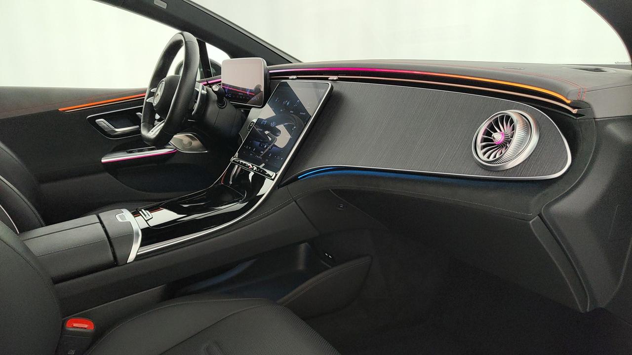 Mercedes-Benz EQE AMG 43 Premium Plus 4matic