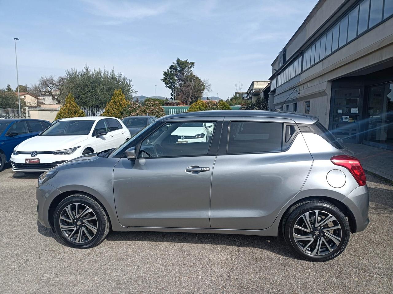 Suzuki Swift 1.2 Hybrid Top