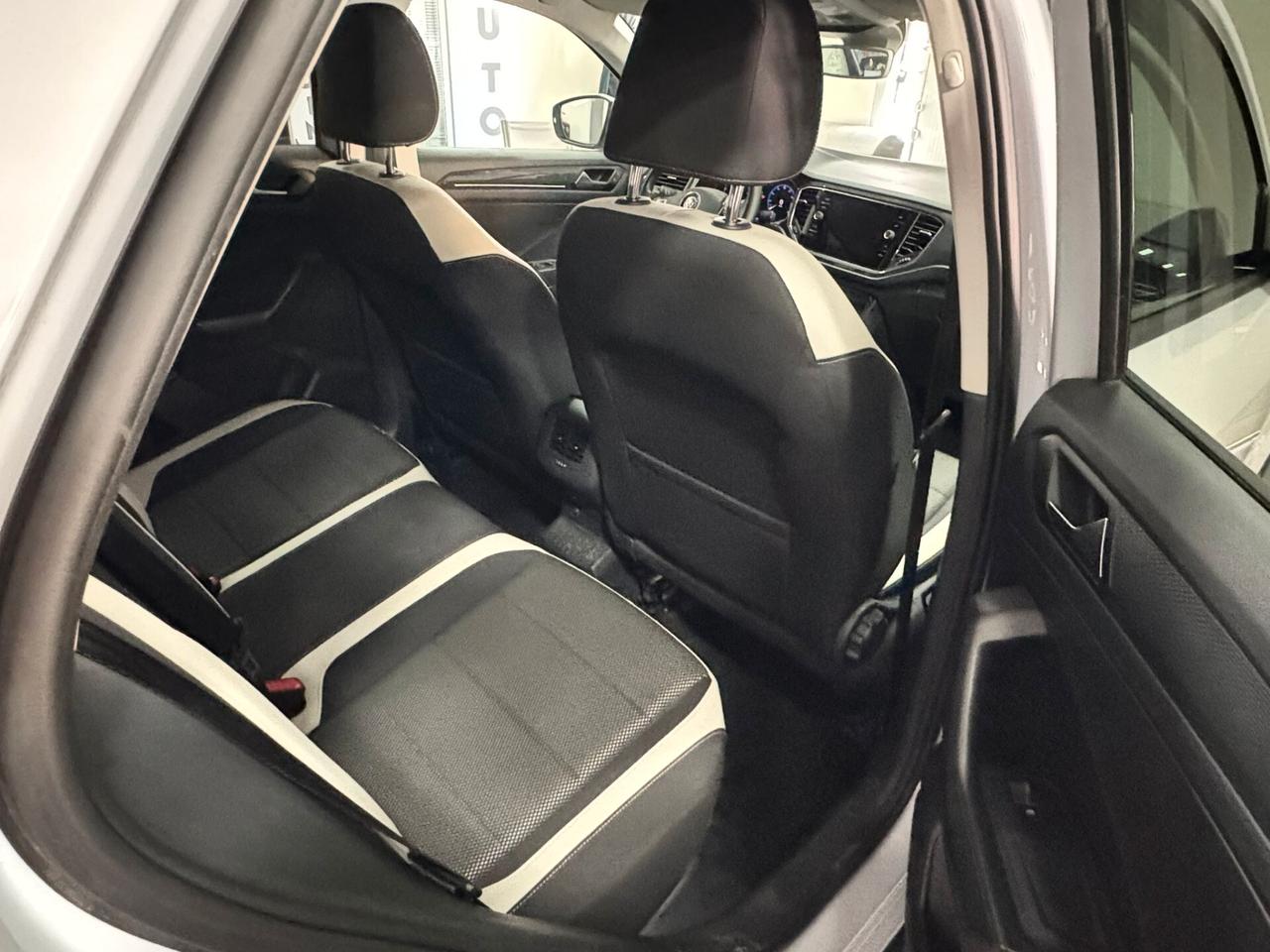 Volkswagen T-Roc 1.6 TDI SCR Advanced BlueMotion Technology
