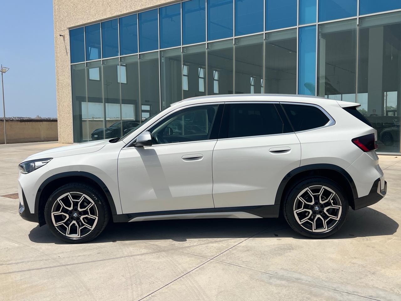 Bmw X1 sDrive 18d xLine possibilità noleggio no scoring