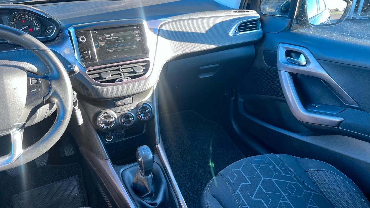 Peugeot 2008 PureTech 82 Active GPL