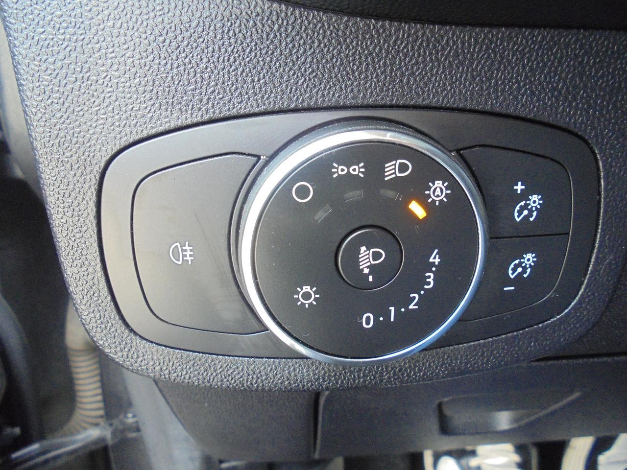 Ford Fiesta 1.1 75 CV 5 porte Titanium