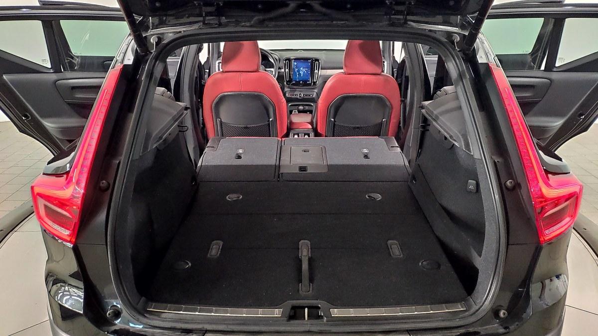 VOLVO Xc40 D3 Awd Geartronic Inscription N-1