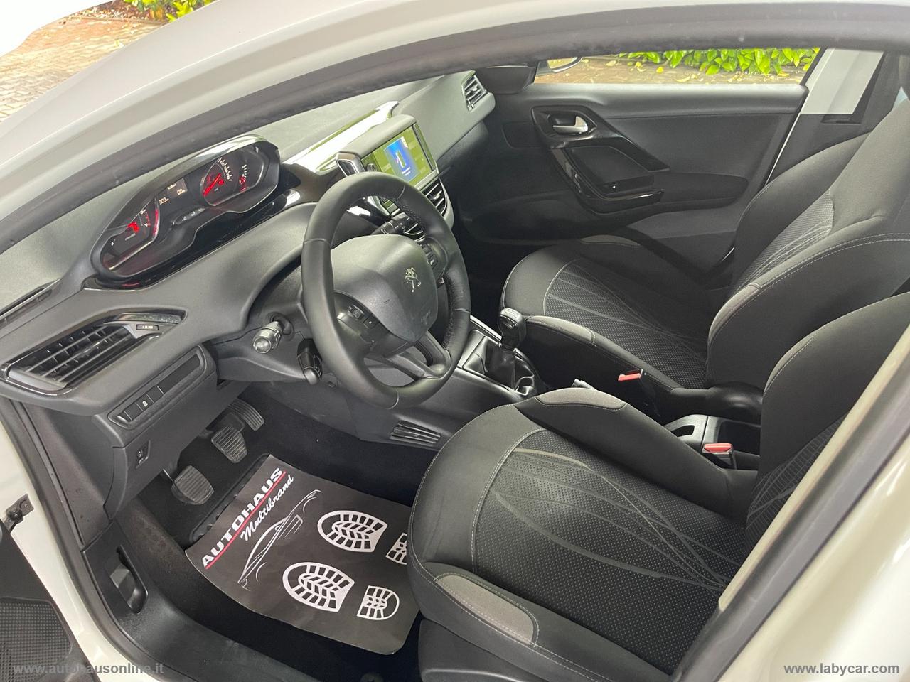 PEUGEOT 208 1.2 VTi 82 CV 5p. Access