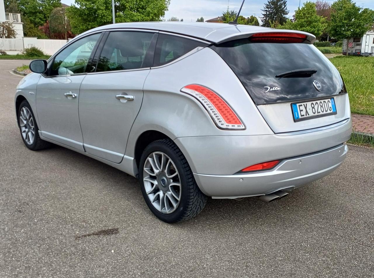 Lancia Delta 1.6 MJT DPF Gold