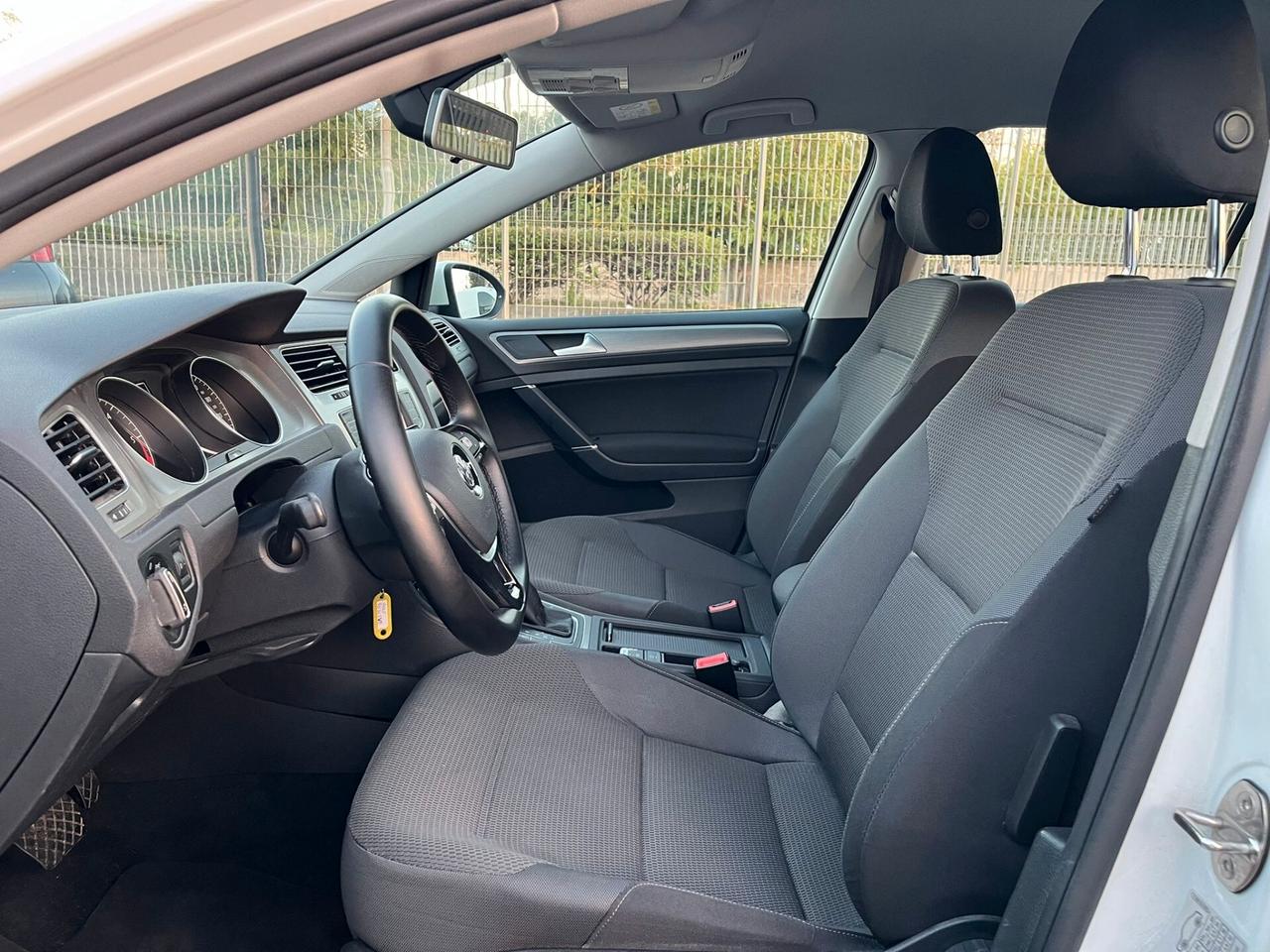 Volkswagen Golf Variant 1.6 TDI 115 CV DSG Business BlueMotion Tech.