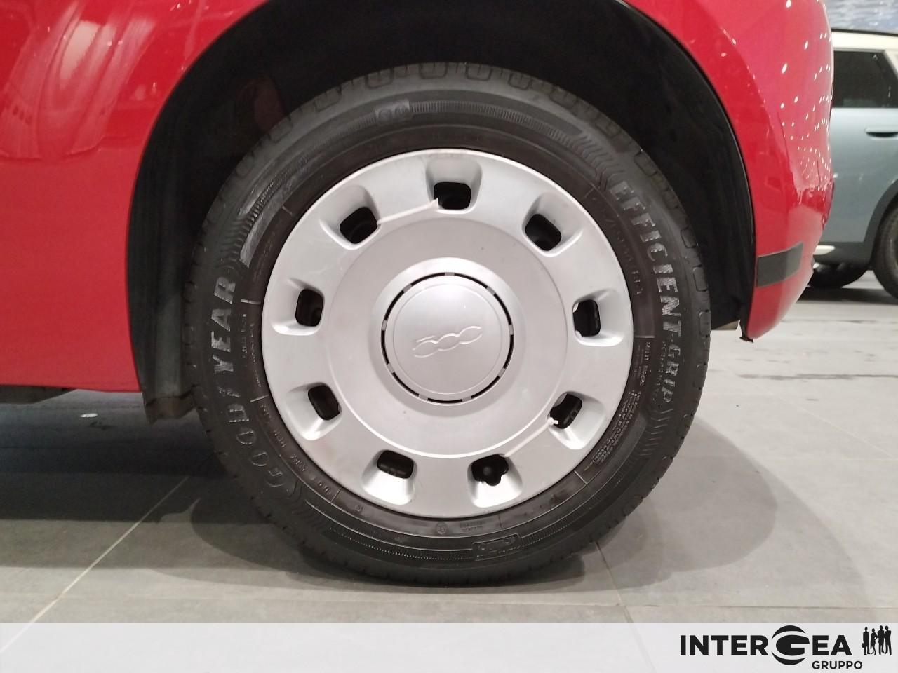 FIAT 500 1.0 hybrid Cult 70cv