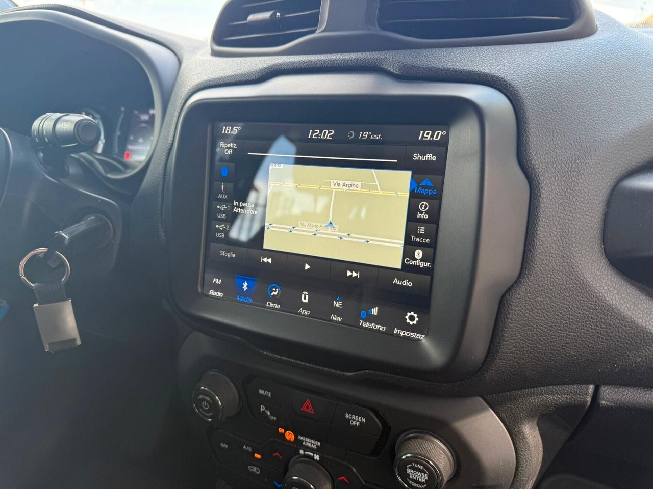 Jeep Renegade 1.6 Mjt DDCT 120 CV Business