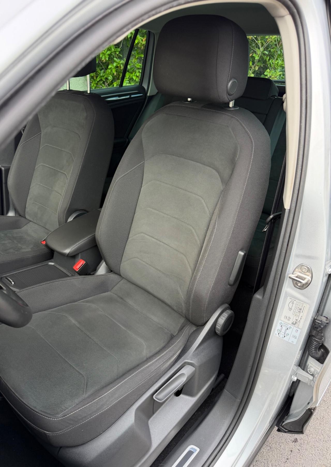 Volkswagen Tiguan 2.0 Tdi 150CV Elegance 4Motion